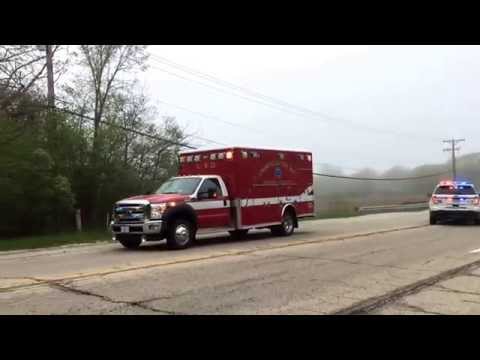 Rollover MVA with Entrapment Libertyville Fire Department Arriving on Scene