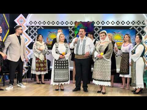 Anica, Mariana și Vasile Ganțu - La luna, la luna, mă duc să-mi văd muma