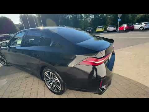 BMW 5 Series 530e M Sport Saloon - Image 2