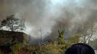 preview picture of video 'Incendio nave industrial Riudellots de la Selva'