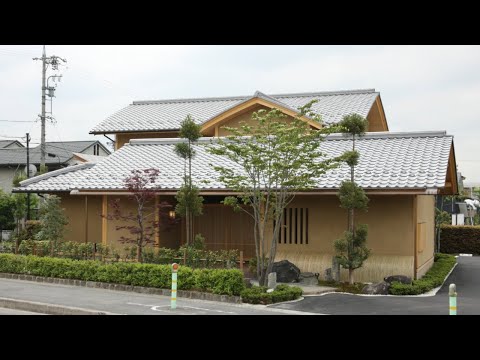 舗装-砂利-照明-デザイン-木製椅子