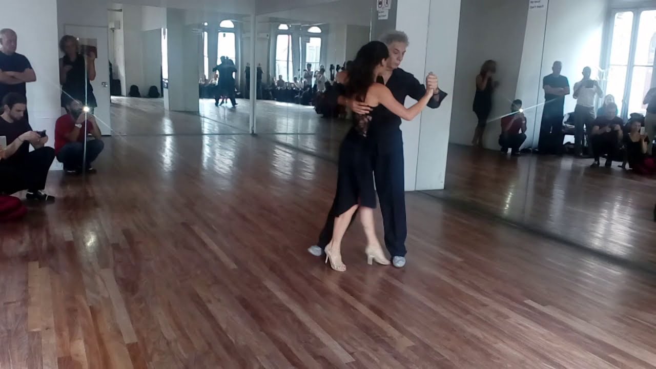 Video thumbnail for Paula Franciotti y Orlando Scarpelli - Edgardo Donato-El Adiós