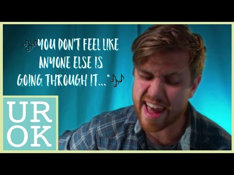 Bobby Long performs '1985'