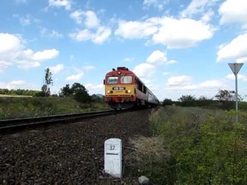 Koleje Europy MAV 418 304 h-mavtr z osobowym