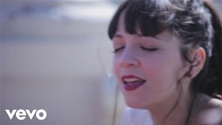 Natalia Lafourcade - Aventurera (Versión Acústica [En Vivo])