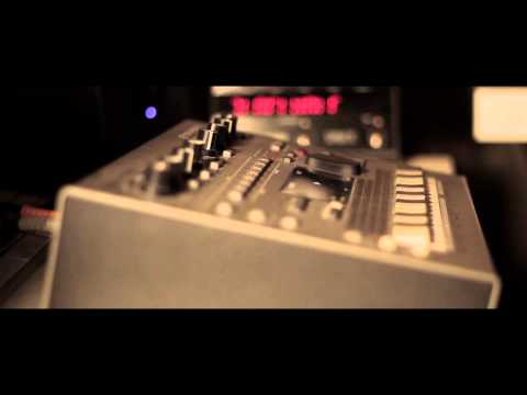 Inward distance: MIDERA; Roland MC-303 + Eventide Space Demo
