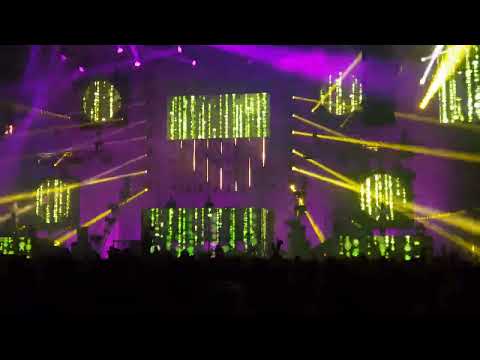 Dr. Silvano DJ - Slo Dance Mix ((deejayTIME)) - Back in Time (Arena Stožice)