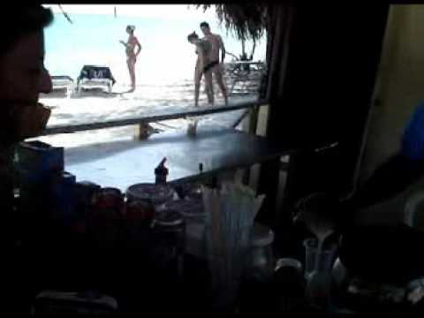 fausta & Susy @ Cuba 09 Cayo Largo (bar Playa paraiso)