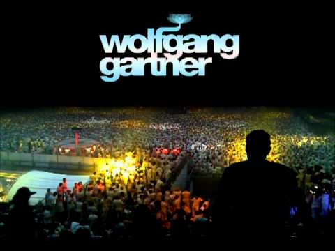 Wolfgang Gartner vs La Roux- In for The Kill