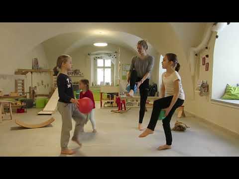 Sobíkovo cvičení pro děti s overballem