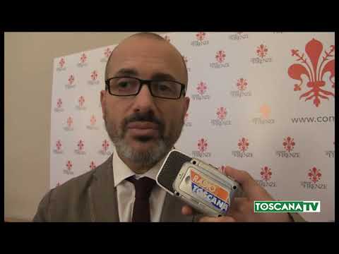 2017-10-17 FIRENZE - MOBIKE, BICICLETTA PARCHEGGIATA DAVANTI AL DUOMO