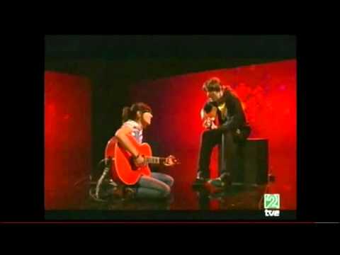 "Amapola" Albert Pla y BeBe