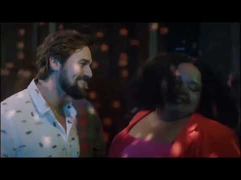 Cenas do ator Danilo Sacramento no filme Apaixonada.