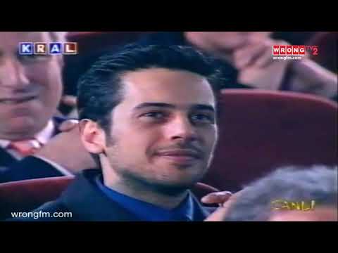 Atilla Taş 1998 en sevilen Pop Sanatçısı ödülü Kral TV