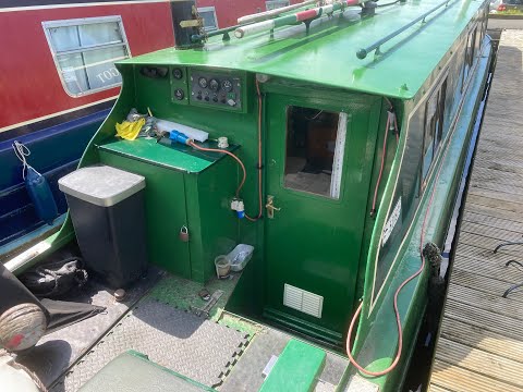 L'Escargot, 42ft Cruiser Engine