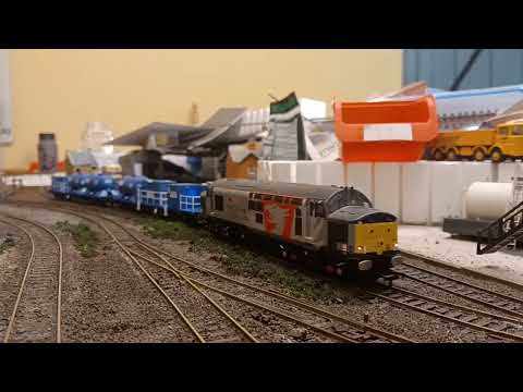 Rail Operations Group 37800 shunts a RHTT at Brancaster Town