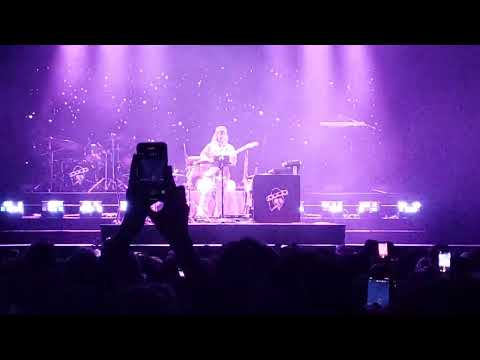 Tash Sultana - YouTube Music Nights, Live at The Enmore (Sydney, Australia)