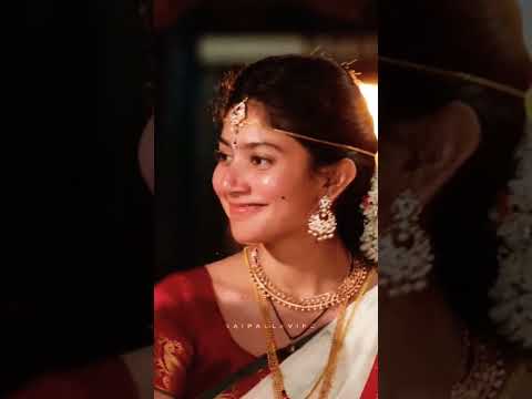 Diamond Lady  wearing jewelry ✨️ 😍