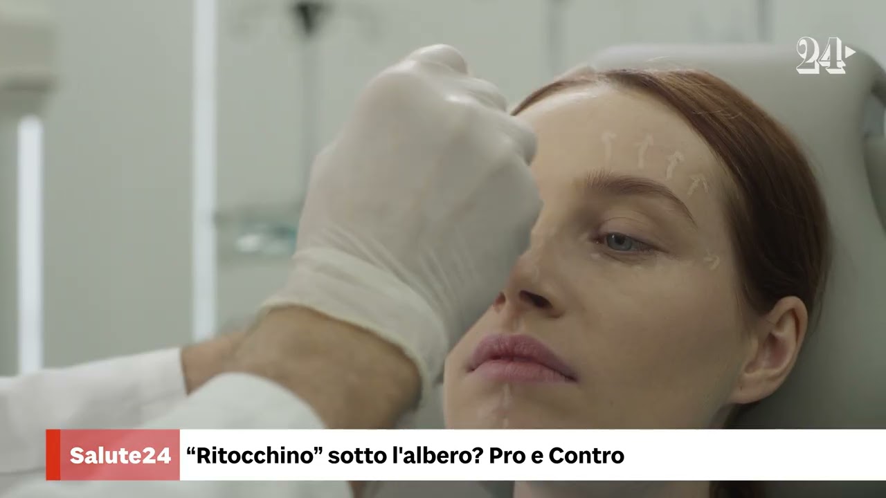"Ritocchino" sotto l'albero? Ecco i pro e i contro della chirurgia estetica
