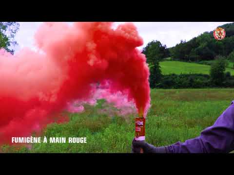 FUMIGÈNES À MAIN ROUGES