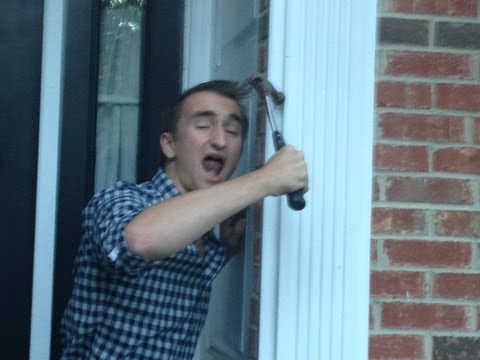 How To Build A House With Jerome Minecraft Cops and Robbers w/ SkyDoesMinecraft and Friends!