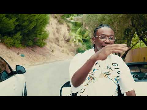 Tayy Floss - "Dance On Me"(Official Music Video)