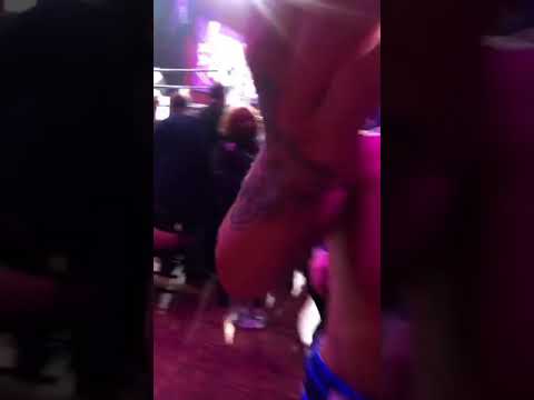 Brian Castaño después de aplastar a Omotoso #mecortaronlapelea