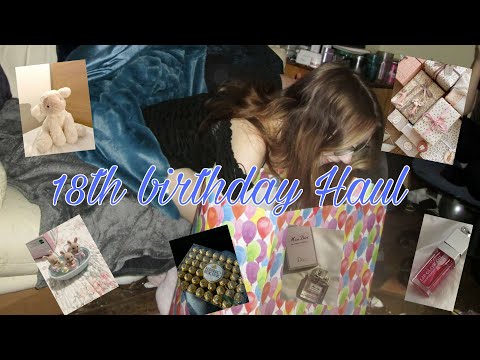 18th birthday Haul | everything I got for my 18th | jellycats, chocolate, Sylvanians etc.