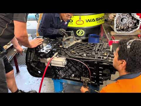 ZF 16 Speed 16S 221 from a Hino 700
