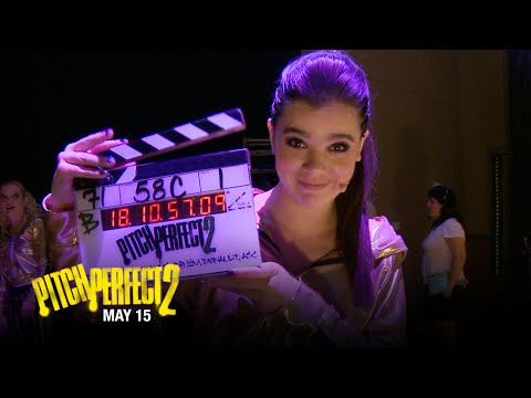 Pitch Perfect 2 (Featurette 'On the Set')