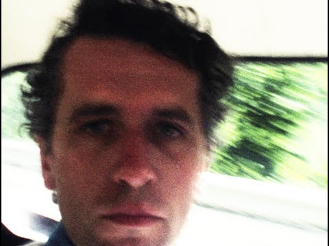 L'Artifice et le factice (1988) de Gérard Courant