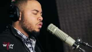 Madisen Ward and the Mama Bear - "Dead Daffodils" (Live at WFUV)