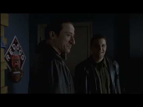 Maffiózók 2/8 - Furio meglátogatja a buta gengszter "tanoncokat"!