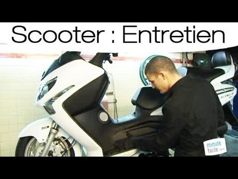 comment demonter batterie scooter v clic