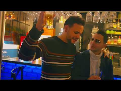 Tanto faz -  Os Clones do Brasil