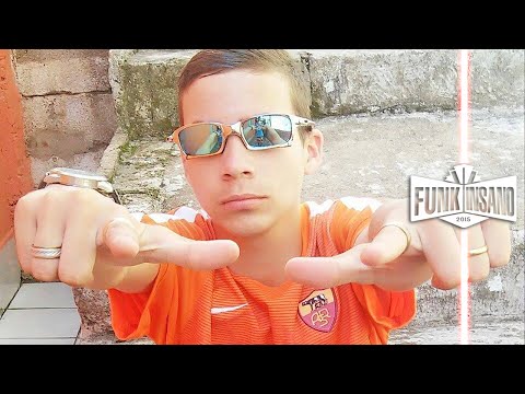 MC Gustavinho da R7 - Bate com a Bunda no Chão (DJ L1 - Renny Dog) Música nova 2016