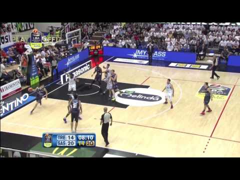 Gara2 Quarti, Dolomiti Energia Trentino - Sassari 74-68: gli highlights