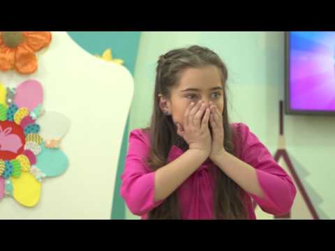 Paula Mîrza, Mica artistă