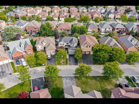 7 Amberdale Court Caledon Home for Sale - Real Estate Properties for Sale