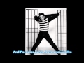 Elvis Presley - I Got Stung (w/lyrics)