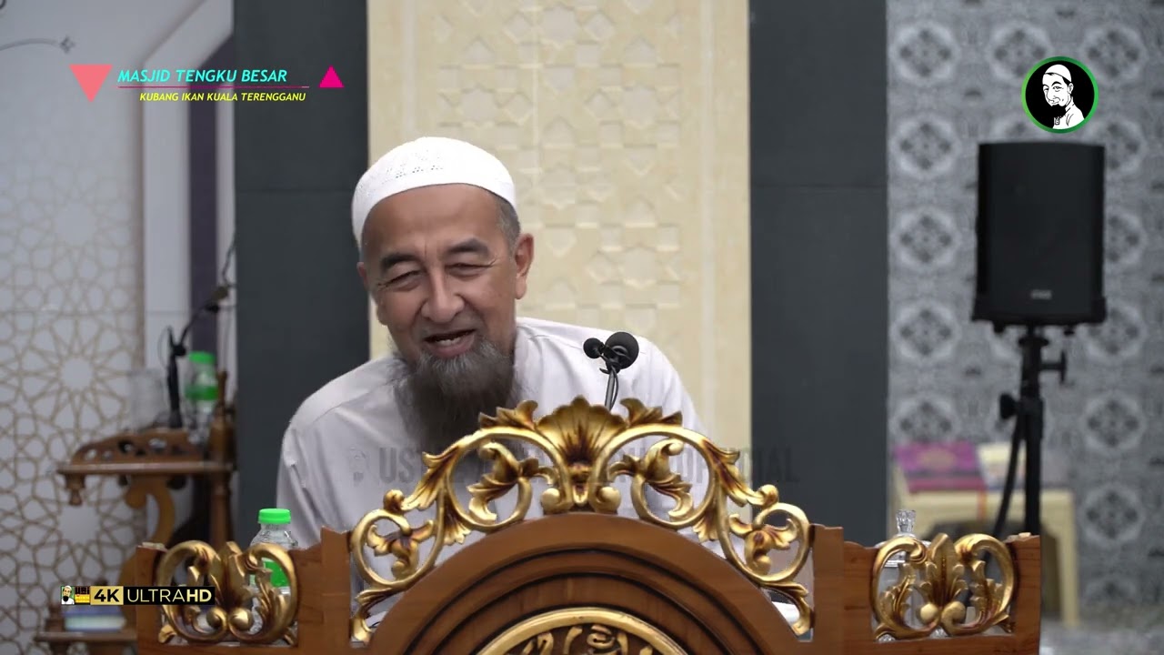 Bilal Dah Iqamah Makum Ralit Main Minyak Wangi - Ustaz Azhar Idrus