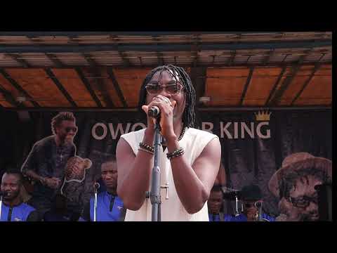 Joe Morgan Live On Stage In Owa-Ekei @D Burial Reception Of Late PA Melekwe O. Vincent Aged 98 Years