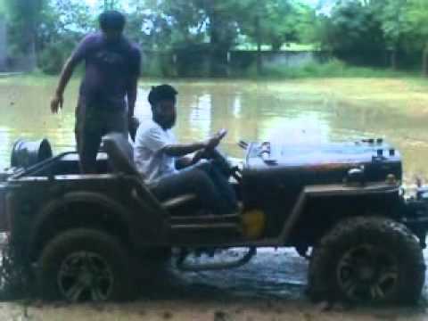 Jeep Stunts in Water - Must Watch Punjabi