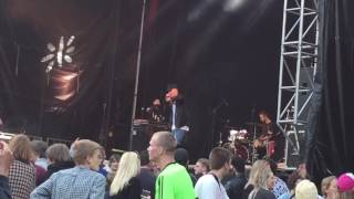 Jimilian Sindssyg sommer, Sommer sindssyg.