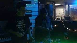 Diskoria - Balada Insan Muda @ Traxkustik On Air