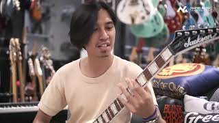 Video thumbnail for Jackson Guitar X-Series Signature Scott IAN King V KVXT in Ivory by Nafiri Music Jakarta