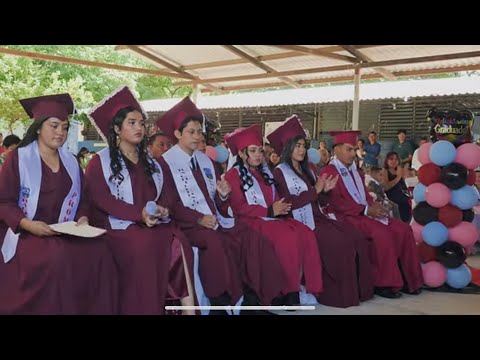 🎓En la Graduación de los Estudiantes de Nuevo Eden de San Juan 👩‍🎓👨‍🎓