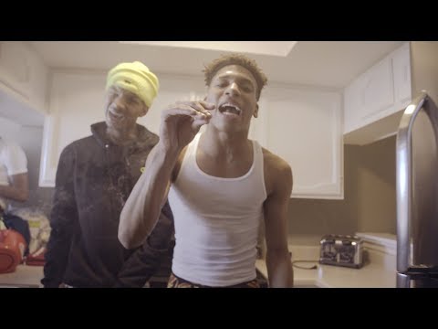 Stunna 4 Vegas Feat. NLE Choppa- 100 or Betta (Official Music Video)