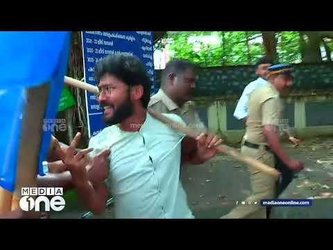 'സാറേ ഞാനിതിൽ ഇല്ല...' പി.കെ ബേബിക്കെതിരെ കെ.എസ്.യു രം​ഗത്തുവന്നപ്പോൾ...