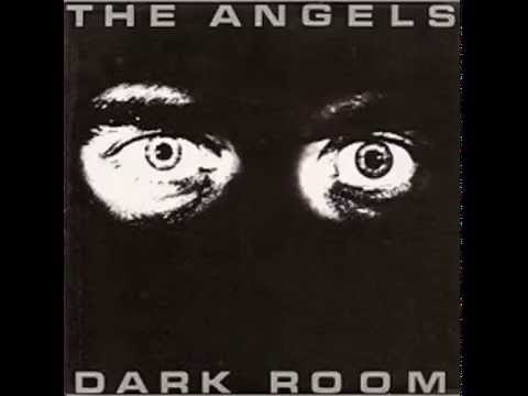 Videoclip de Devil's Gate (Live) — The Angels